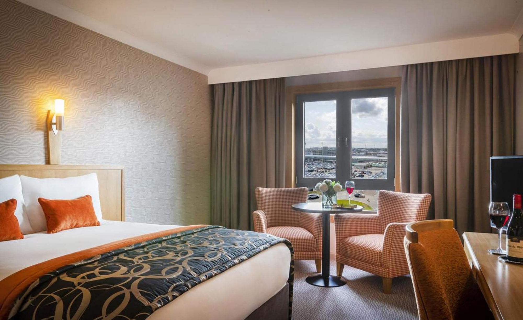 Deluxe Double Double Room