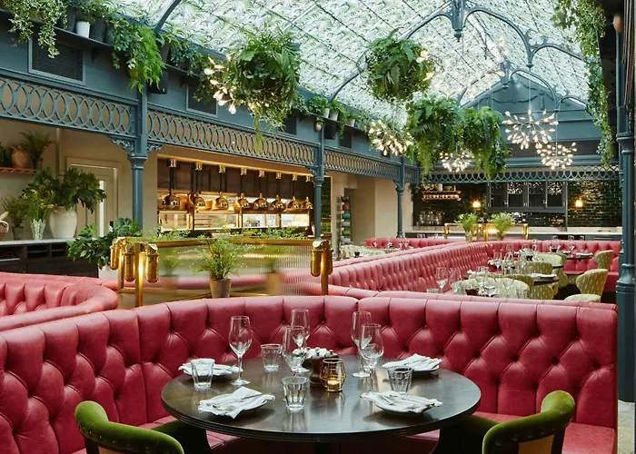 Delta Hotels By Marriott Manchester Airport Hale 