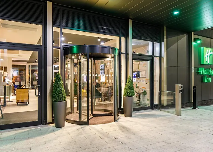 Holiday Inn Manchester Airport T2 By Ihg Hale 